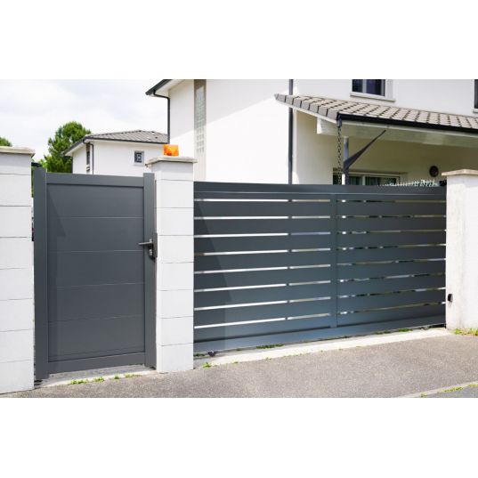Portail Aluminium Coulissant RAL7016 L4mxH1,60m TOKYO