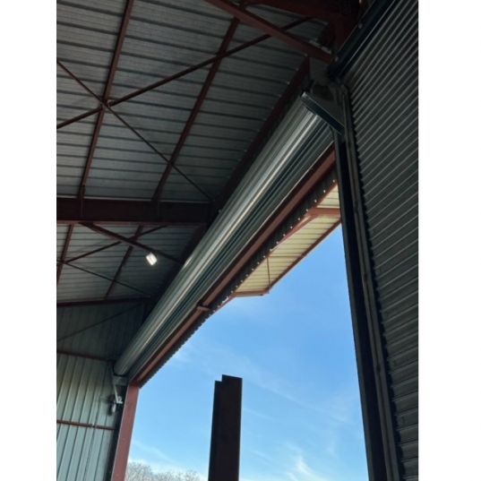 Rideau metallique L6000 x H3000 motorisé 220V