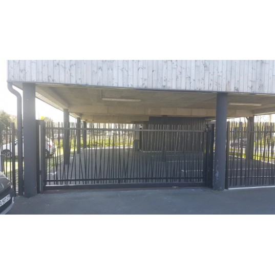 Portail Industriel Coulissant Galvanisé Plastifié L12000 H1250 Bambou Manuel Bambou