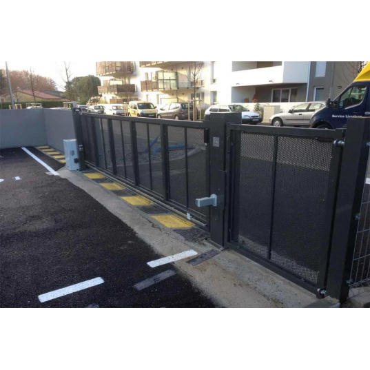 Portail Industriel Coulissant Galvanisé Plastifié L9000 H2500 ALCATRAZ160 Manuel Microperforé