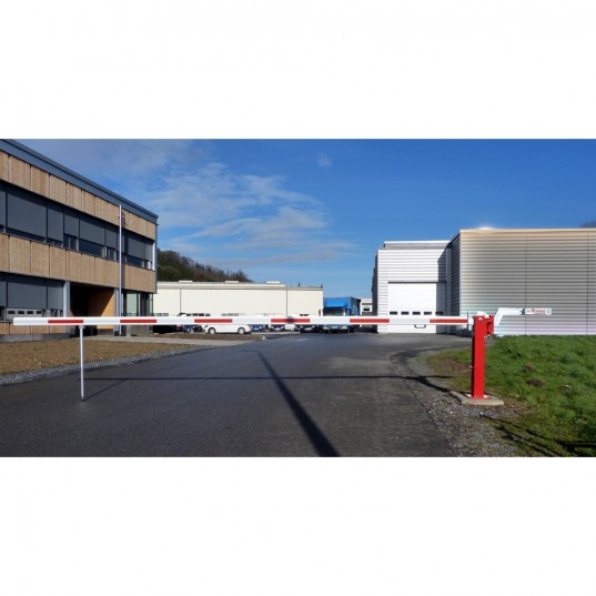 Barrière Levante À Contrepoids Laquée Rouge/Blanc Avec Support Lisse Fixe WES-41 Passage 4M