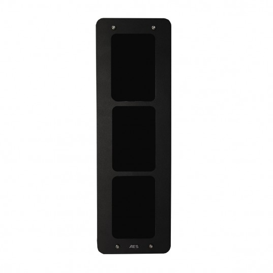 Boîte arrière encastrée et plaque de montage assemblées un par trois modules